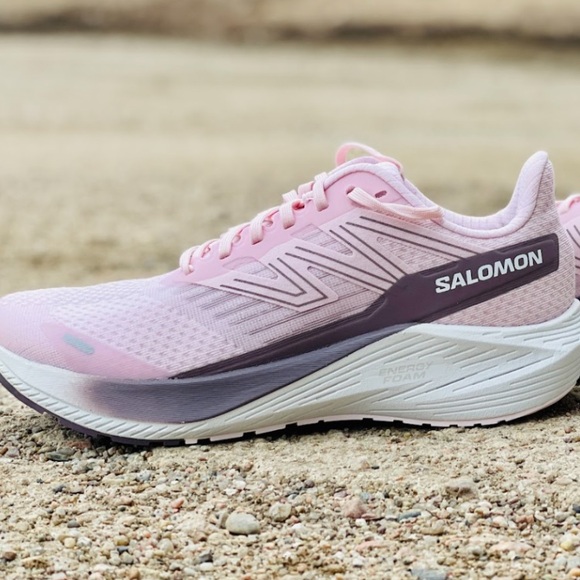 Salomon Shoes - Salomon Aero blaze Women's Running Shoes - Pink and White